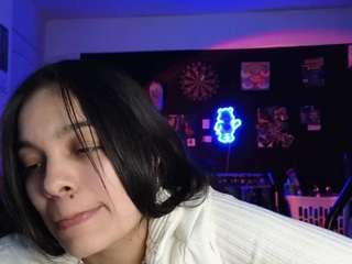 sweetlikeblu webcam model