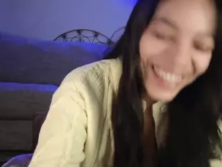 sweetlikeblu's Live Sex Cam Show