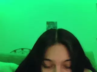 sweetlikeblu's Live Sex Cam Show