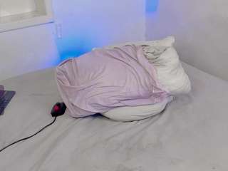 alejarossi live cam profile