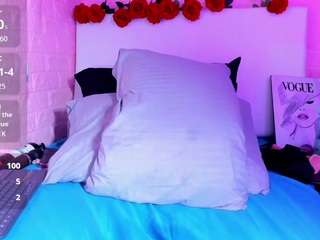 lya-collins Live Webcam on CamSoda