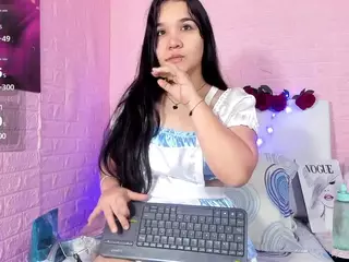 Lya's Live Sex Cam Show