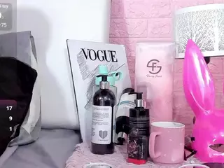 Lya's Live Sex Cam Show