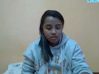 Brown Hair, Big Tits, Young Ad Camiqa – Free Live Video Chat with Strangers Online