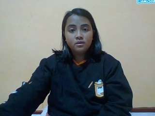 MonicaApple