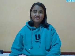 MonicaApple
