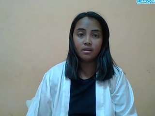 monicaapple Live Webcam on CamSoda