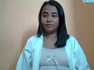 monicaapple's CamSoda show and profile