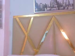 petitelittleebonyy webcam