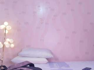 petitelittleebonyy webcam