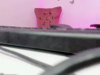 ZoeyBelair's Live Sex Cam Show