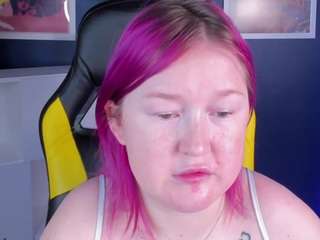  sara-moor chat room