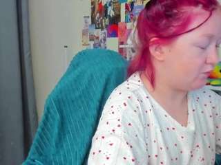 Sara-Moor live webcam show