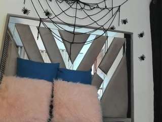 hairy pussy teen 18+