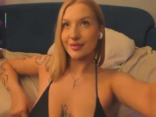 hollyy-lee Sex Cam Show