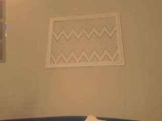 hollyy-lee Sex Cam Show