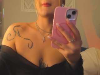 Emma live webcam show