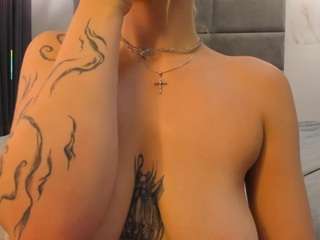 Emma live webcam show