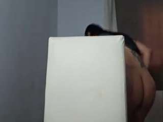 Live webcam model kerry-90 on Soda Cams