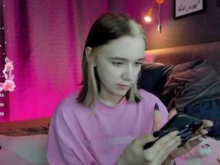lesi-moonie01 live webcam show