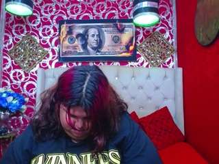 Lisa_hot
