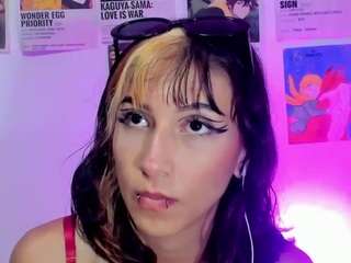 naomi-haruno webcam model