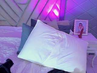 Naomi-haruno live webcam show