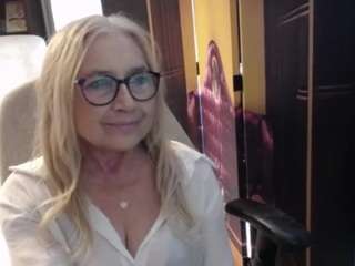 sofiadream Live Webcam on CamSoda