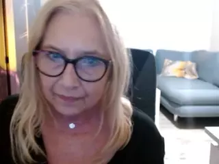 SofiaDream's Live Sex Cam Show