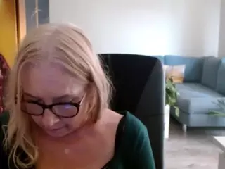 SofiaDream's Live Sex Cam Show