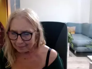 SofiaDream's Live Sex Cam Show