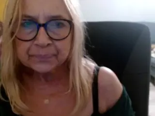 SofiaDream's Live Sex Cam Show