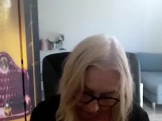 SofiaDream's Live Sex Cam Show