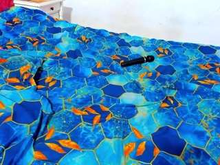 angela-saenx's CamSoda show and profile