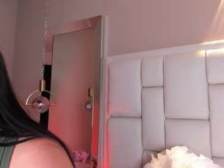 avymilton Live Webcam on CamSoda