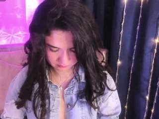 megan-devon's CamSoda show and profile