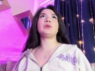 megan-devon's CamSoda show and profile