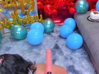 QueenLeizel's Live Sex Cam Show