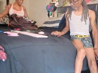 MRNMRSGOODIETIMESPLAYHOUSE