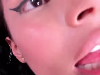 Charlote-zc-teen's Live Sex Cam Show