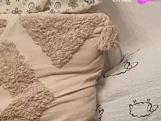 JuicyDream's Live Sex Cam Show
