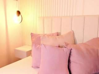 nakyra-bell Live Webcam on CamSoda