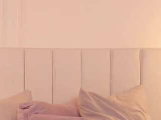 nakyra-bell's CamSoda show and profile