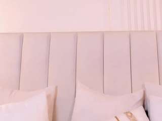 Nakyra-bell's live stream