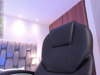 sarita-evans's CamSoda show and profile