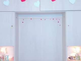 trishamoon Live Webcam on CamSoda