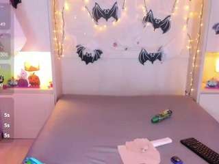 trishamoon webcam