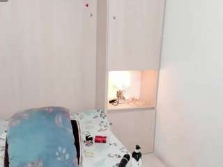 trishamoon Live Webcam on CamSoda