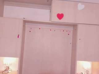 trishamoon live webcam show