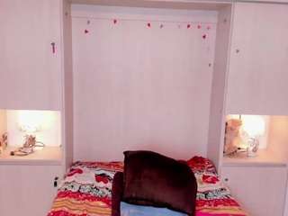 TRISHA live webcam show